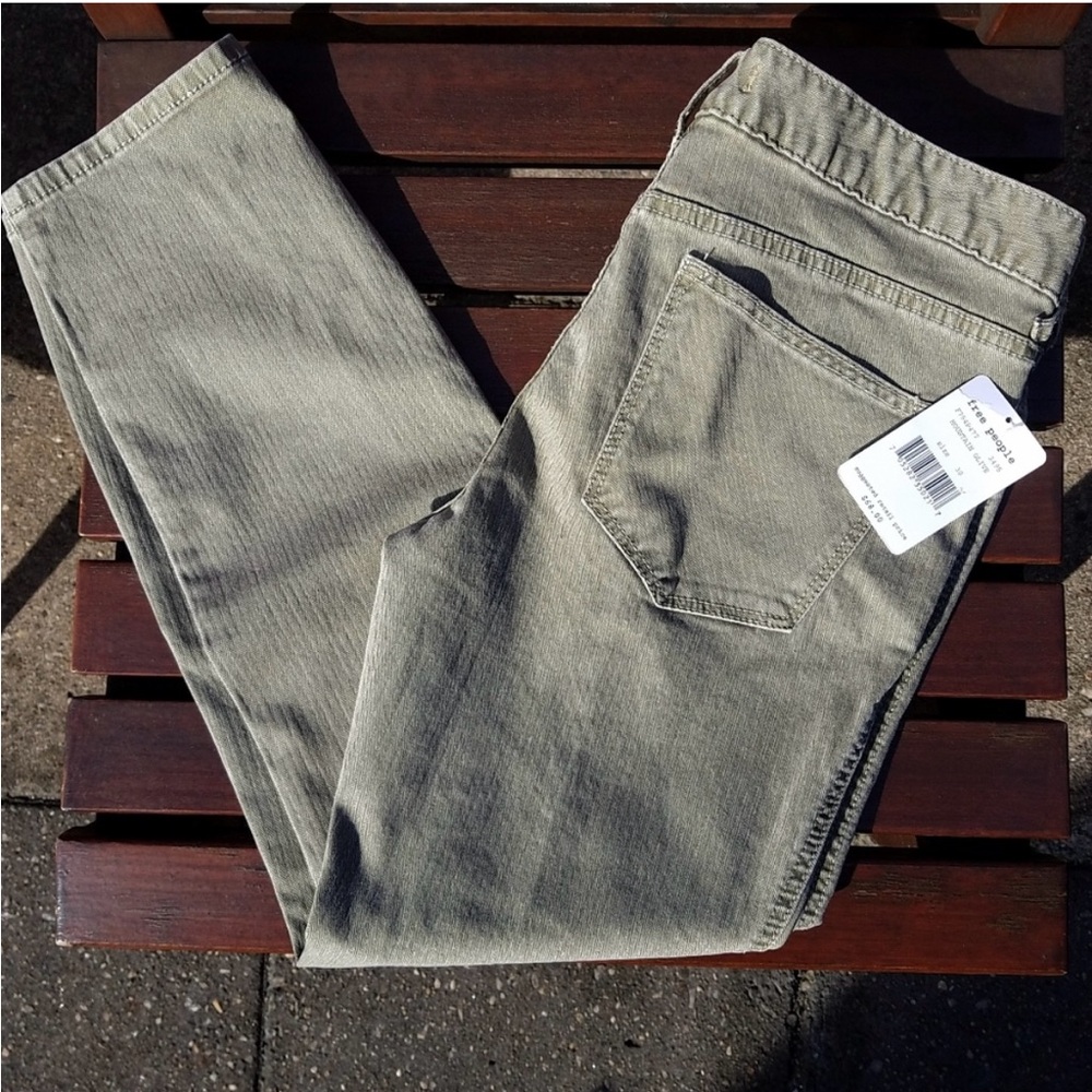 NWT Free People Cropped Skinny Jeans - Picture 3 of 9